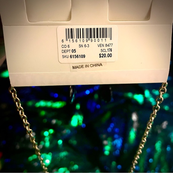 Vintage 90s Chainlink Bib Style Fashion Necklace & Matching Earring Set - Picture 3 of 3